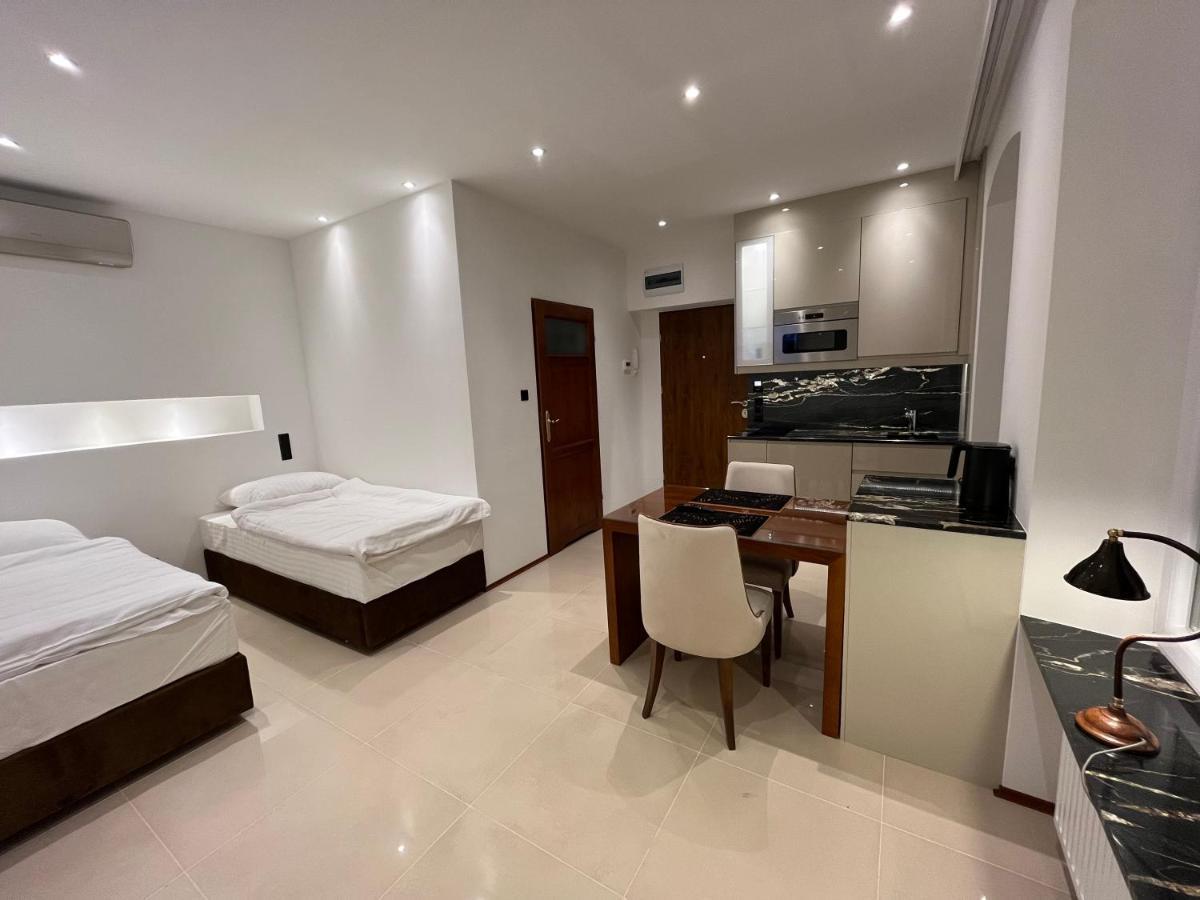 Villa La Val, Apartamenty Wałbrzych Εξωτερικό φωτογραφία