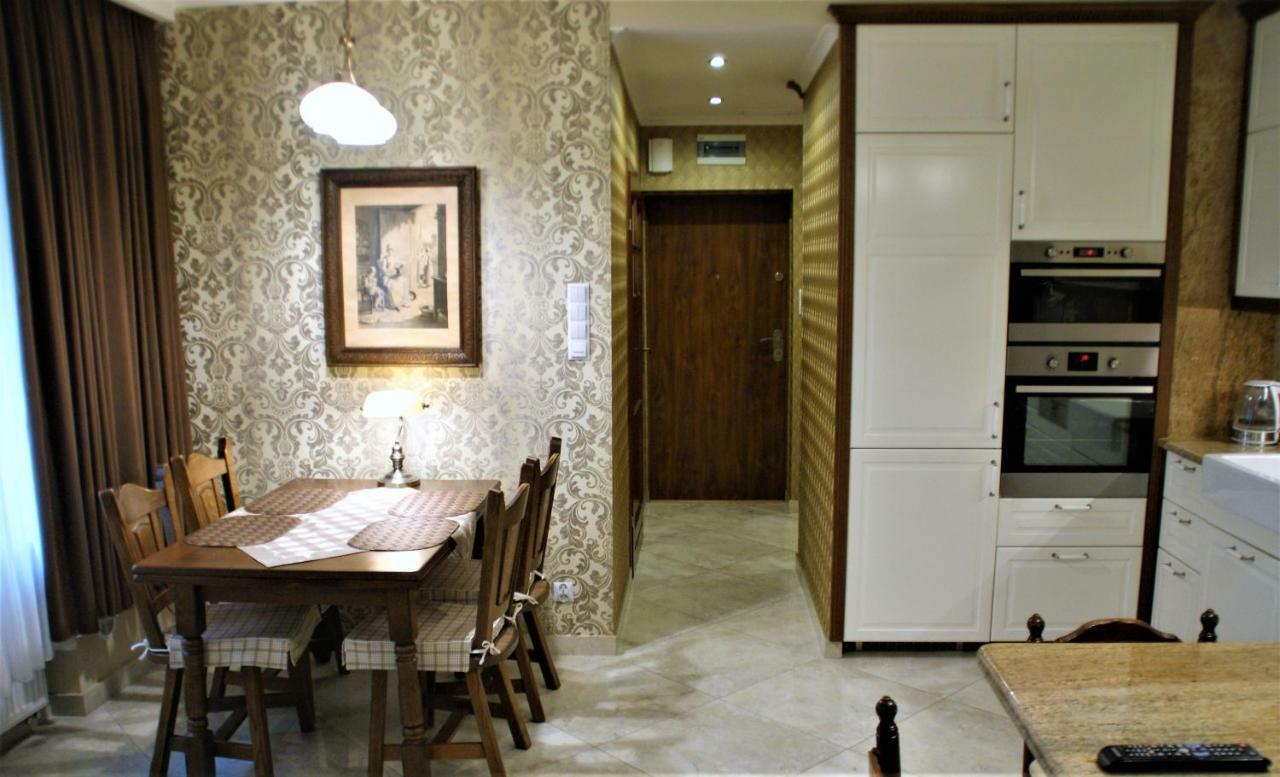 Villa La Val, Apartamenty Wałbrzych Εξωτερικό φωτογραφία