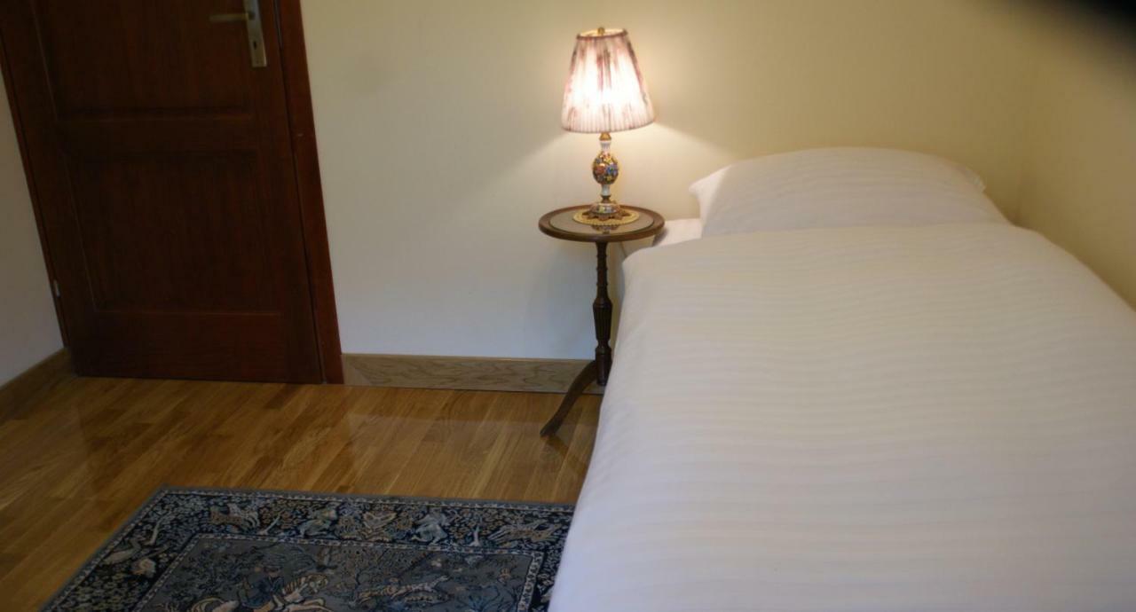 Villa La Val, Apartamenty Wałbrzych Εξωτερικό φωτογραφία